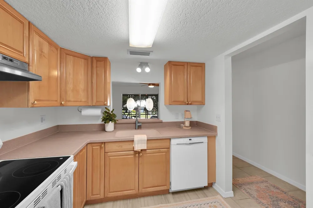 2302 Sunrise Boulevard #209 Fort Pierce, FL 34982