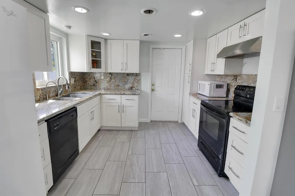 2233 NW 3RD AVENUE Boca Raton, FL 33431