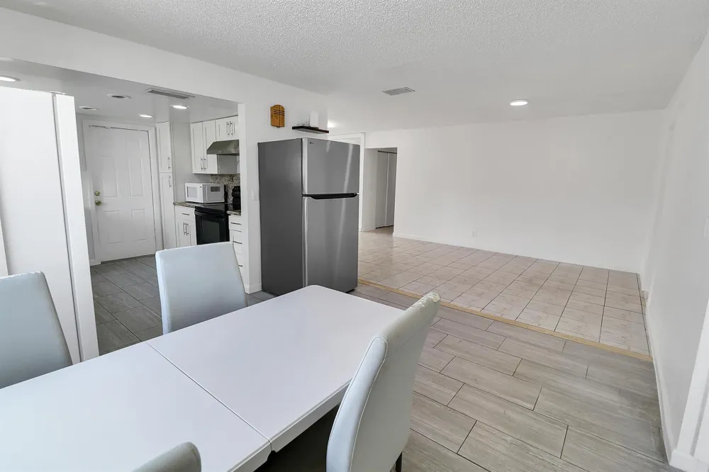 2233 NW 3RD AVENUE Boca Raton, FL 33431