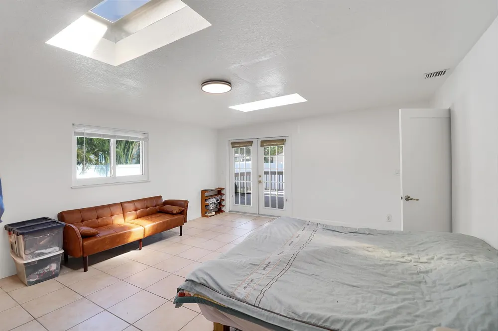 2233 NW 3RD AVENUE Boca Raton, FL 33431