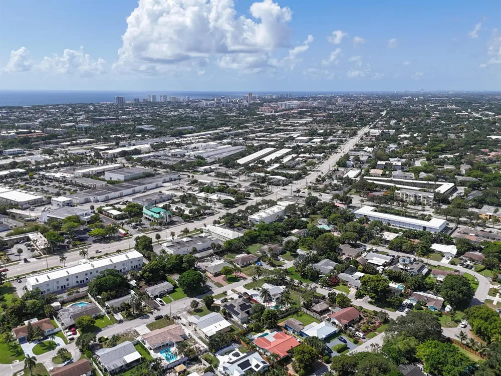 2233 NW 3RD AVENUE Boca Raton, FL 33431
