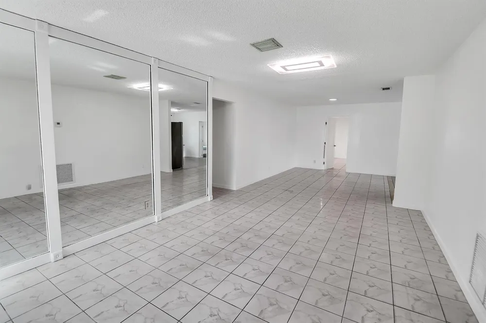 2233 NW 3RD AVENUE Boca Raton, FL 33431