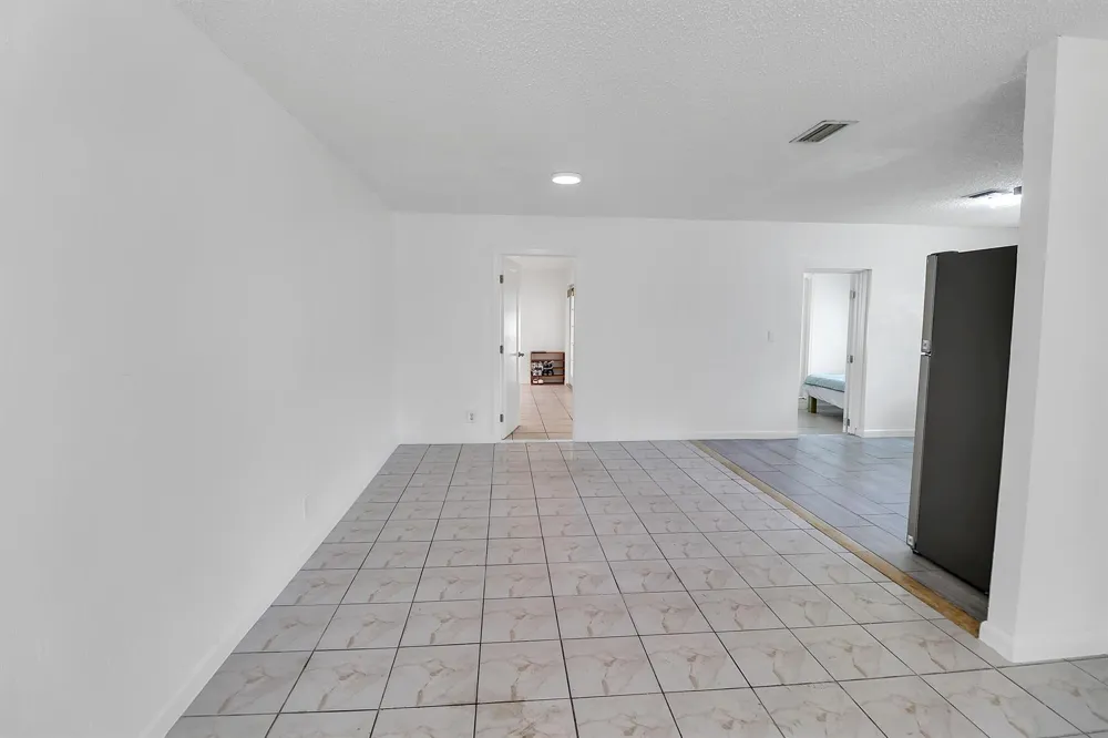 2233 NW 3RD AVENUE Boca Raton, FL 33431