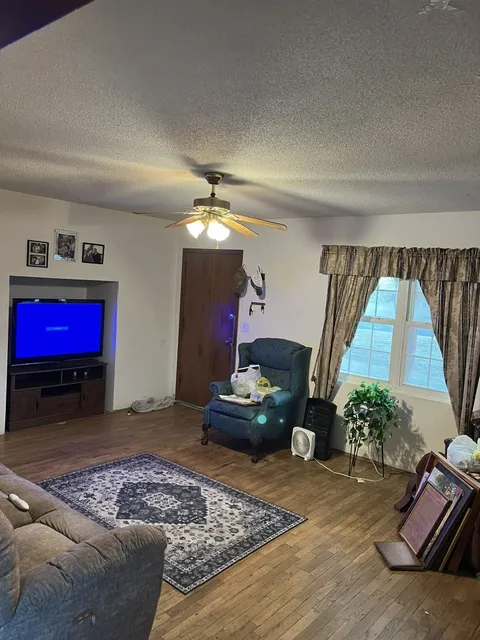 790482 S County Road 3460 Agra, OK 74824