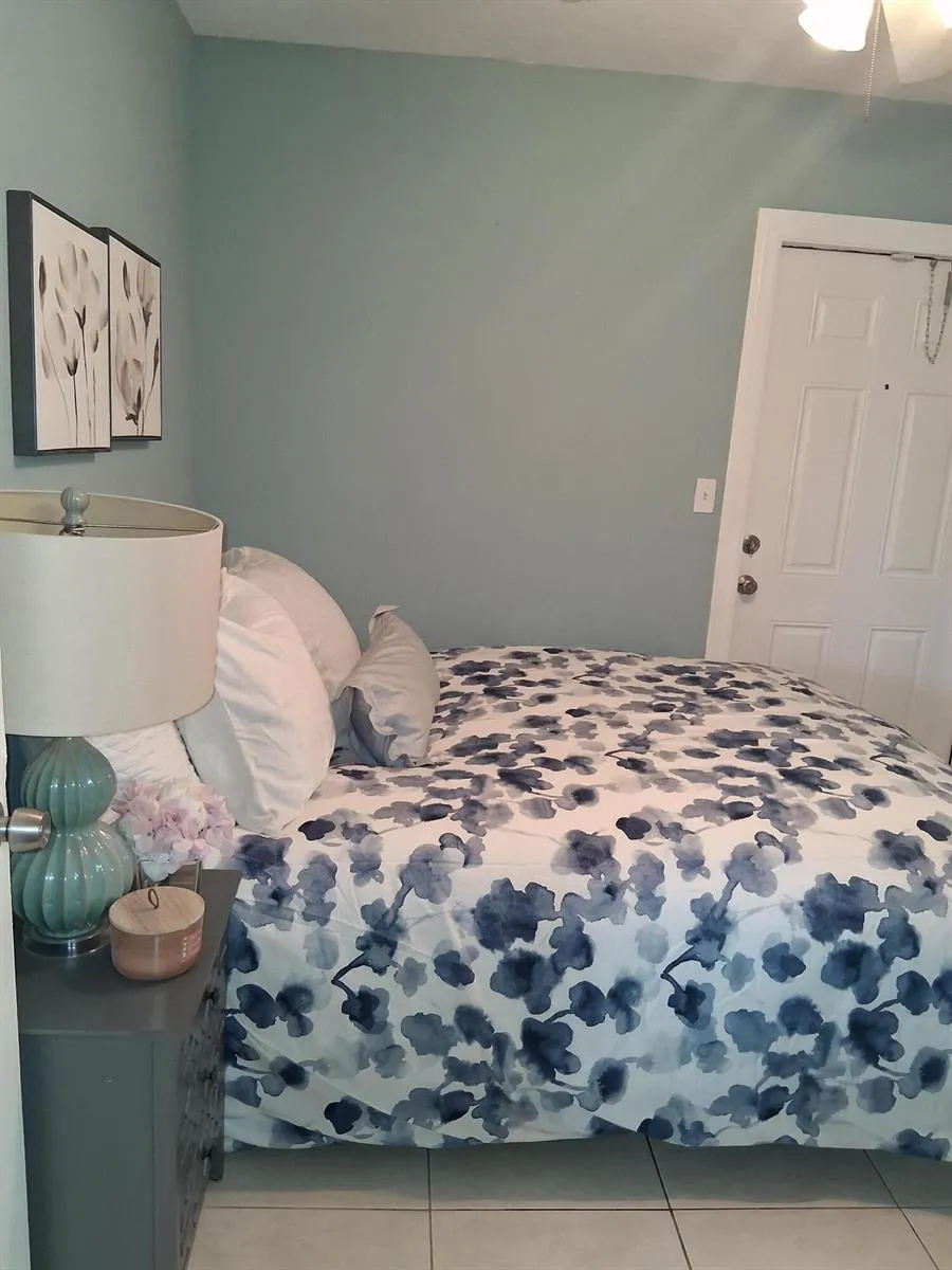 1341 SW 73RD AVENUE North Lauderdale, FL 33068
