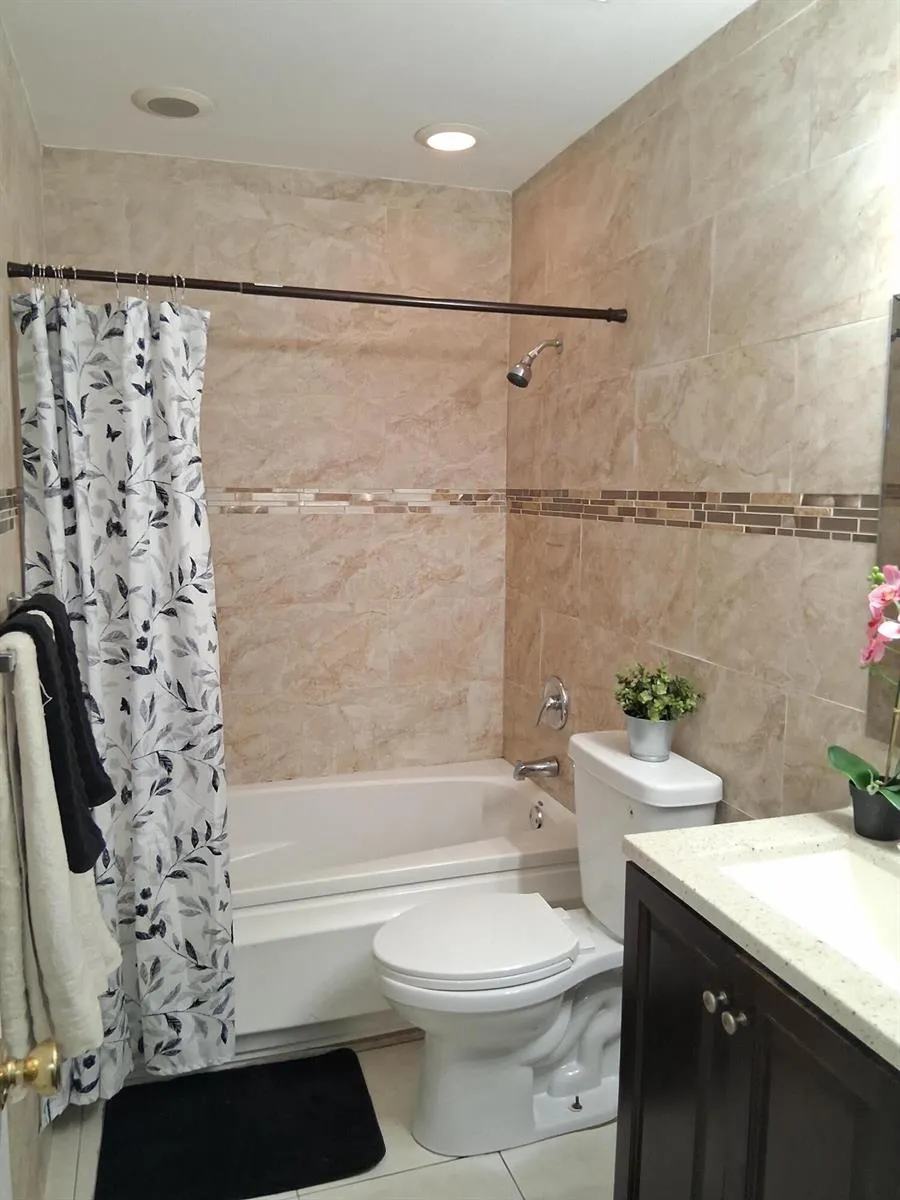 1341 SW 73RD AVENUE North Lauderdale, FL 33068