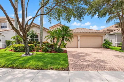 8855 Starhaven Cove