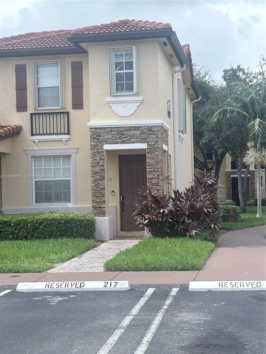 3320 NE 13th Cir Dr #112-23 Homestead, FL 33033