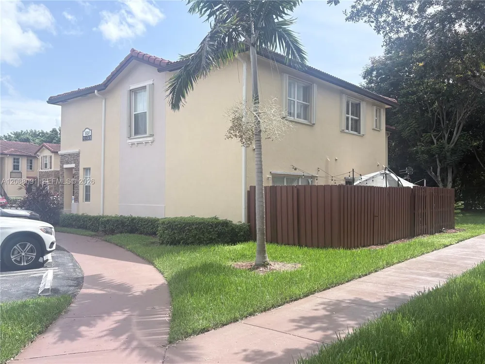 3320 NE 13th Cir Dr #112-23 Homestead, FL 33033