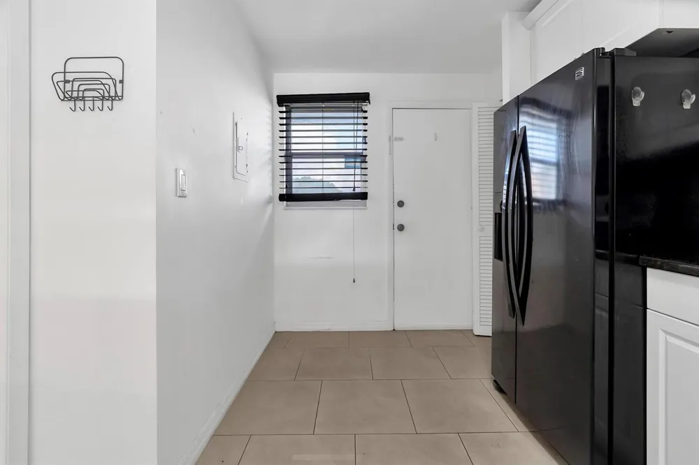 1690 NE 191st Street #405-1 North Miami Beach, FL 33179