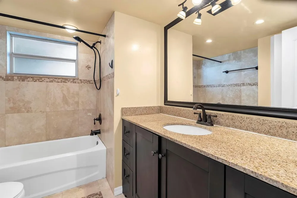 1690 NE 191st Street #405-1 North Miami Beach, FL 33179