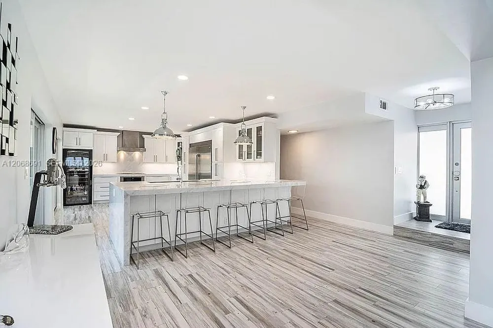 1700 SE 15th St #401 Fort Lauderdale, FL 33316