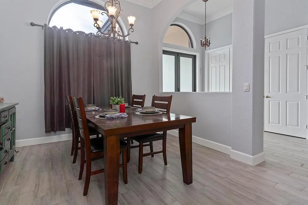 5734 NW 50th Drive Coral Springs, FL 33067