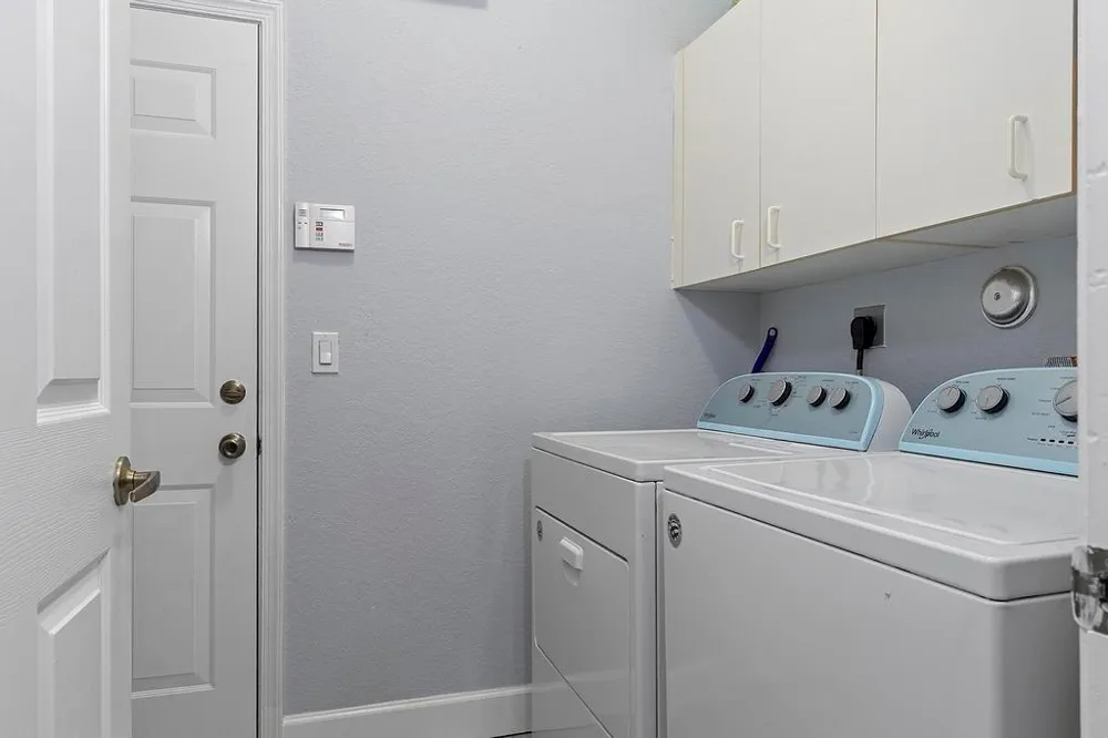 5734 NW 50th Drive Coral Springs, FL 33067