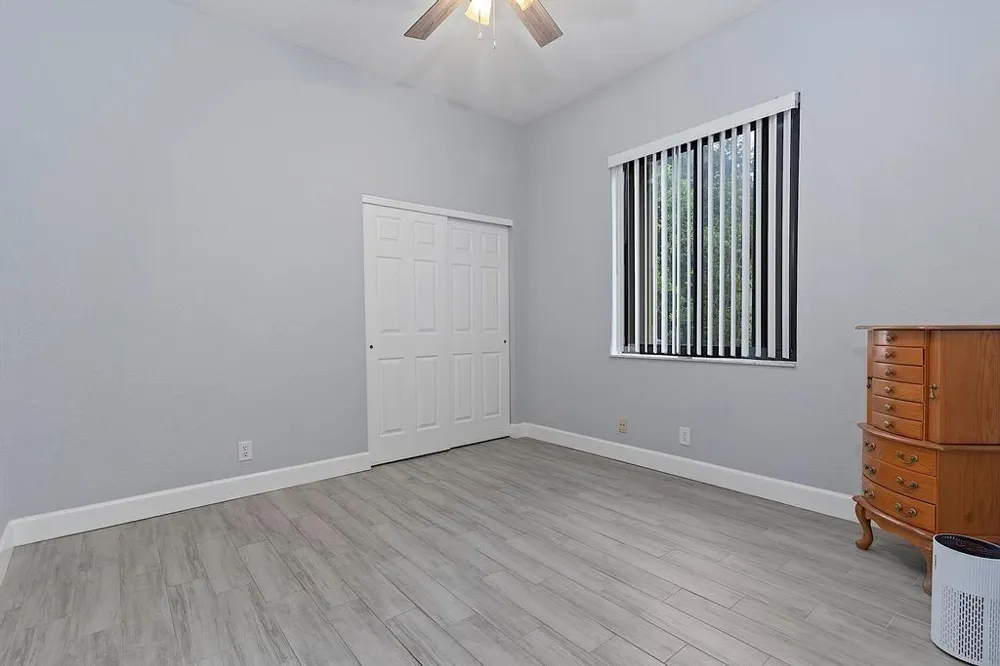 5734 NW 50th Drive Coral Springs, FL 33067