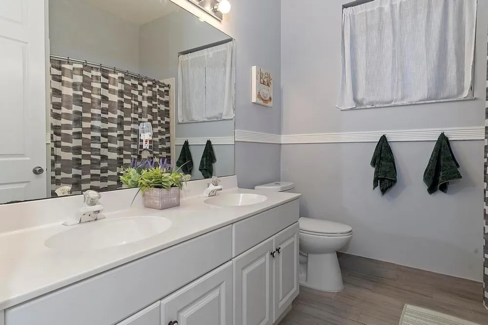 5734 NW 50th Drive Coral Springs, FL 33067