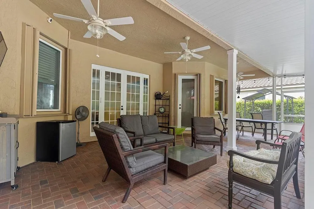 5734 NW 50th Drive Coral Springs, FL 33067