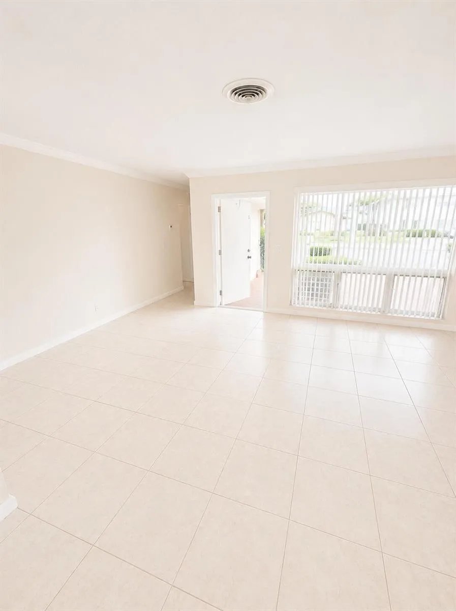 3614 TAYLOR STREET Hollywood, FL 33021