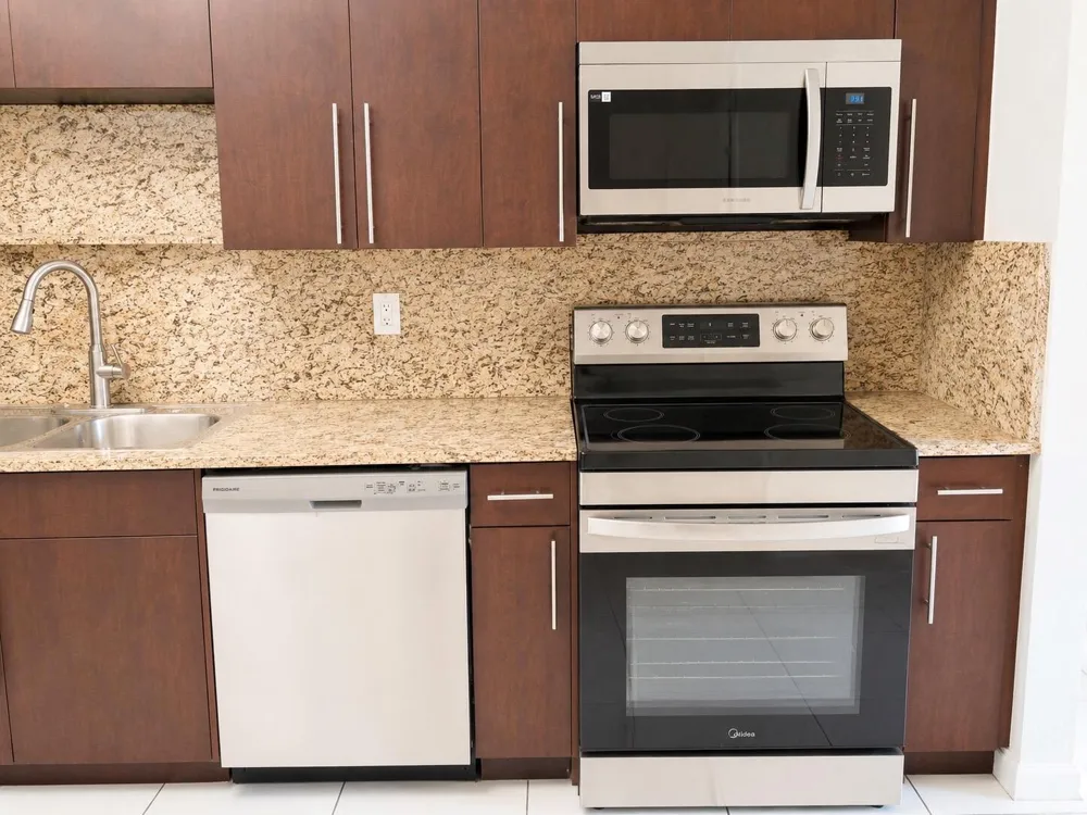 3614 TAYLOR STREET Hollywood, FL 33021