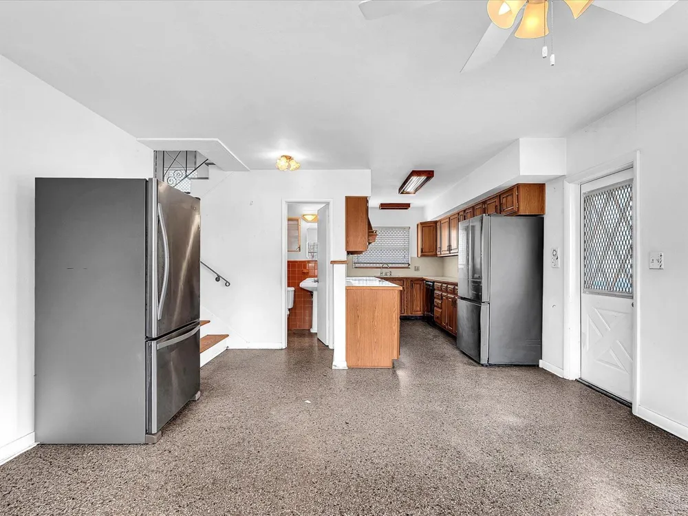 702 S RIVERSIDE DRIVE Pompano Beach, FL 33062