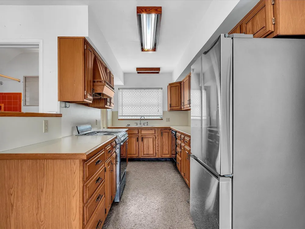 702 S RIVERSIDE DRIVE Pompano Beach, FL 33062