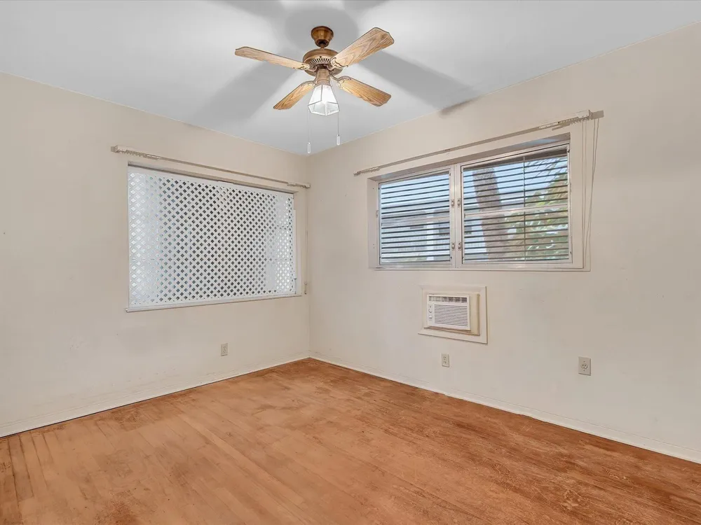 702 S RIVERSIDE DRIVE Pompano Beach, FL 33062