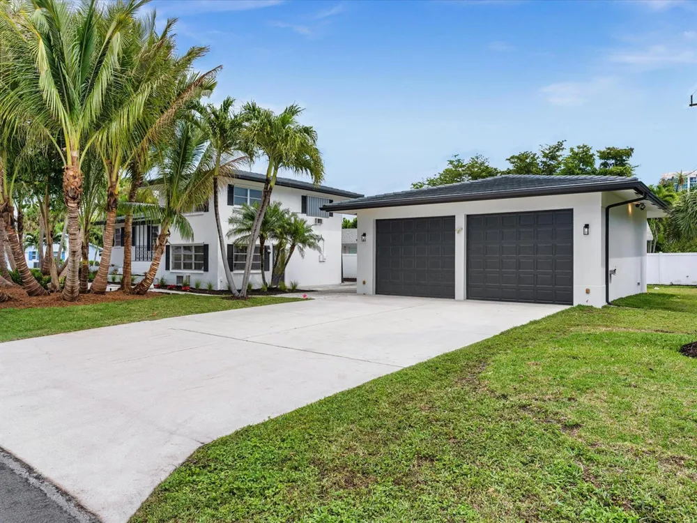702 S RIVERSIDE DRIVE Pompano Beach, FL 33062