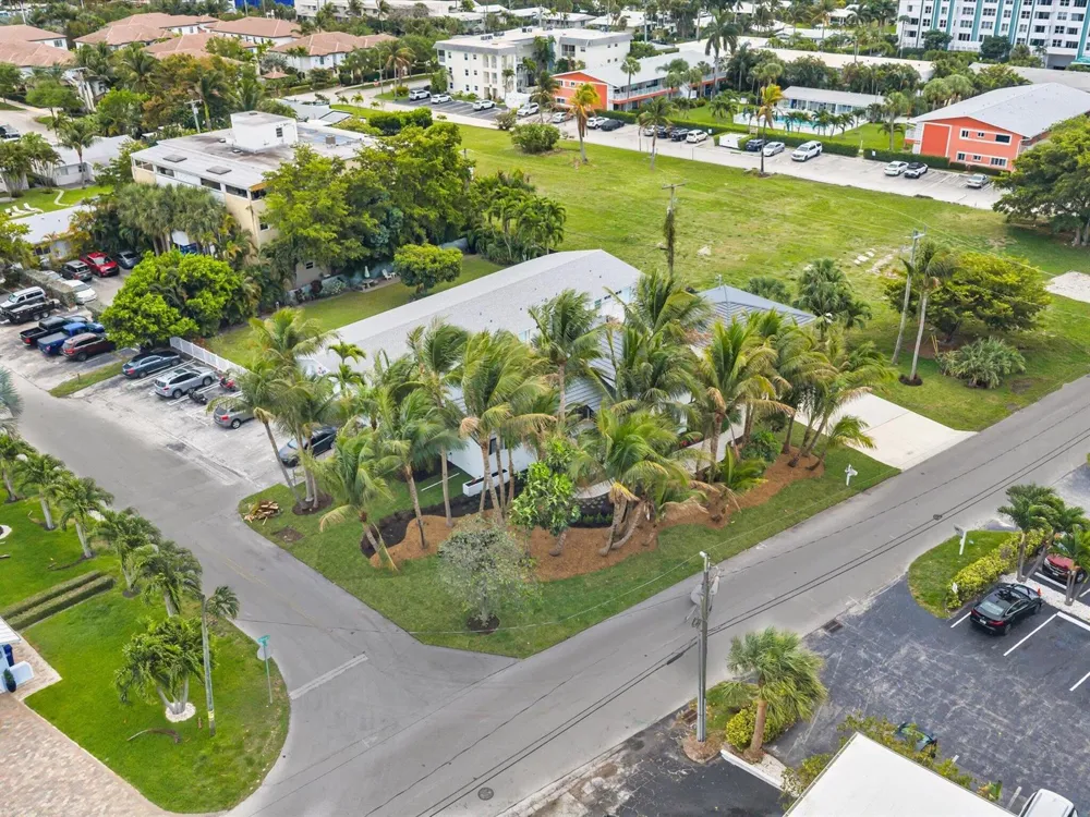 702 S RIVERSIDE DRIVE Pompano Beach, FL 33062