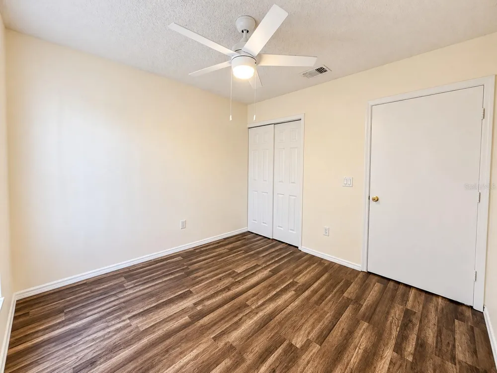 13439 FAIRWAY GLEN DR #103 Orlando, FL 32824