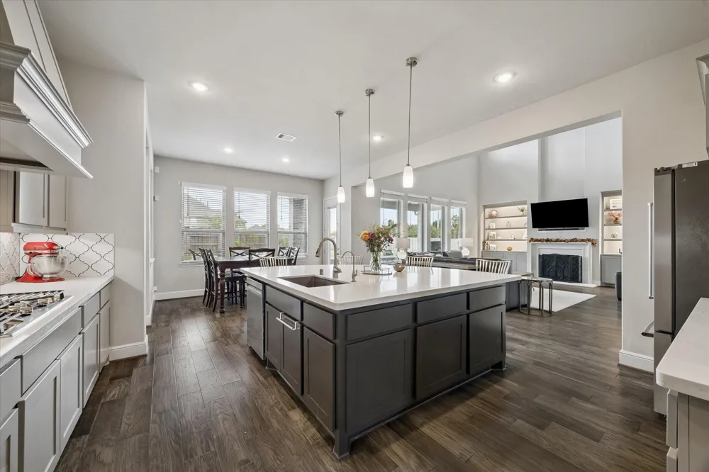 3217 Dovetail Colony Court League City, TX 77573