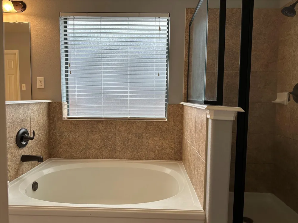 2610 Lexington Park Drive Spring, TX 77373
