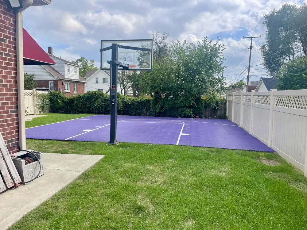 7347 Anthony Street Dearborn, MI 48126