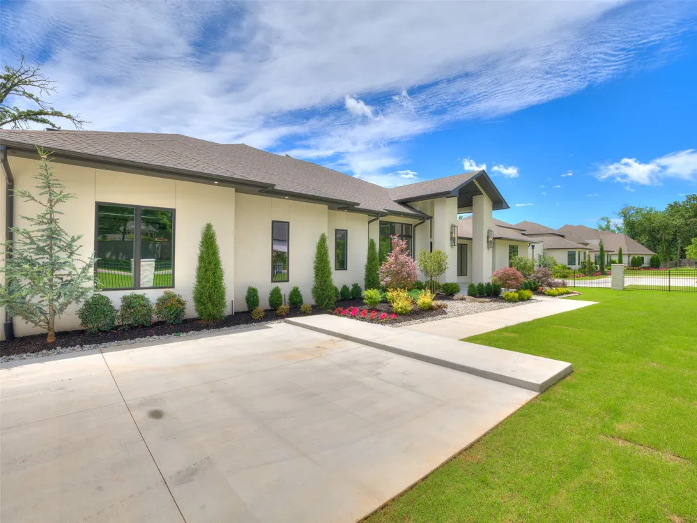 10775 S Sheridan Road Tulsa, OK 74133