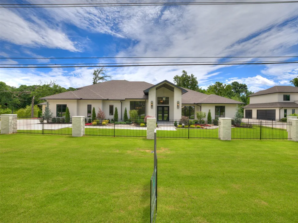 10775 S Sheridan Road Tulsa, OK 74133