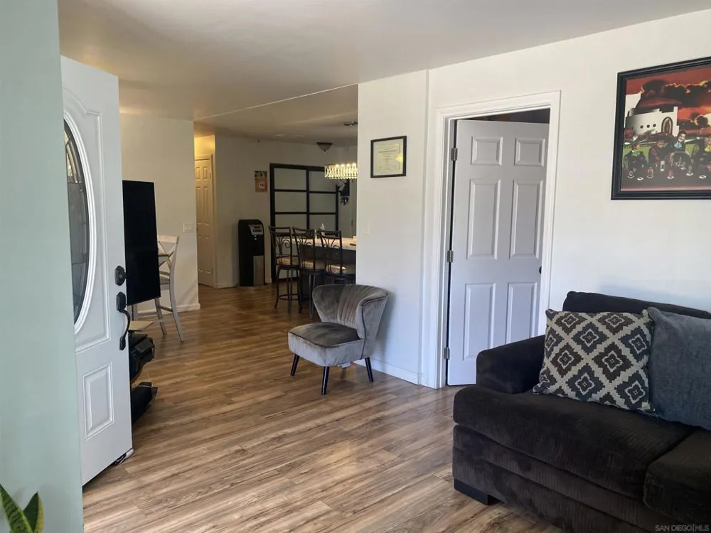 13162 Highway 8 Business SPC #165 El Cajon, CA 92021