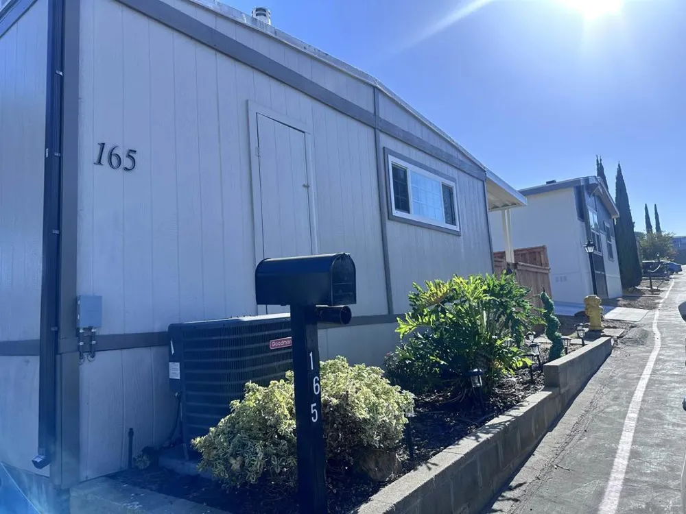 13162 Highway 8 Business SPC #165 El Cajon, CA 92021