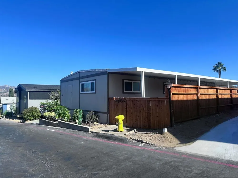 13162 Highway 8 Business SPC #165 El Cajon, CA 92021