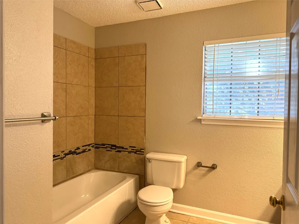 8212 Tavaros Drive Plano, TX 75024