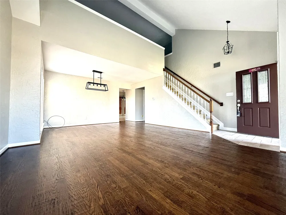 8212 Tavaros Drive Plano, TX 75024
