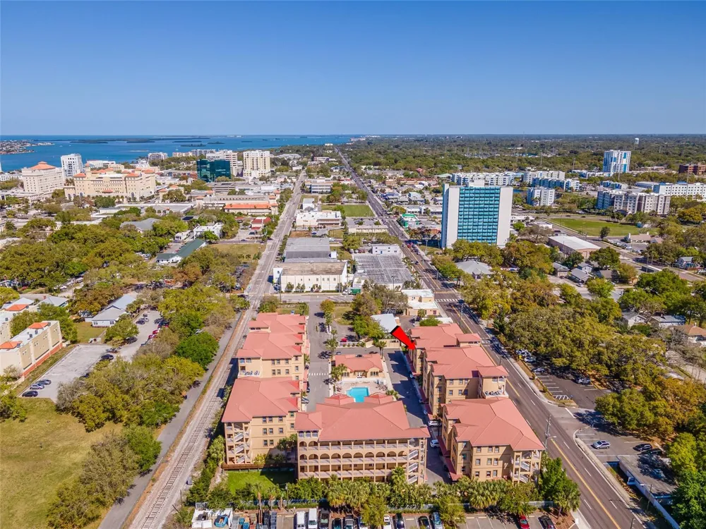 642 WELLS COURT #402 Clearwater, FL 33756