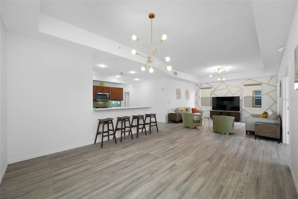 642 WELLS COURT #402 Clearwater, FL 33756