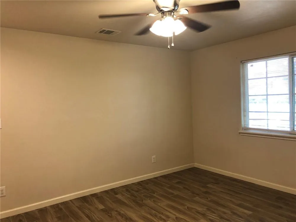 407 Vista West Court Bastrop, TX 78602