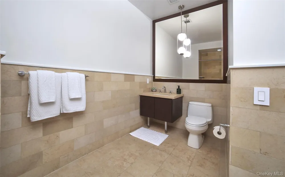 25 Leroy Place #415 New Rochelle, NY 10805