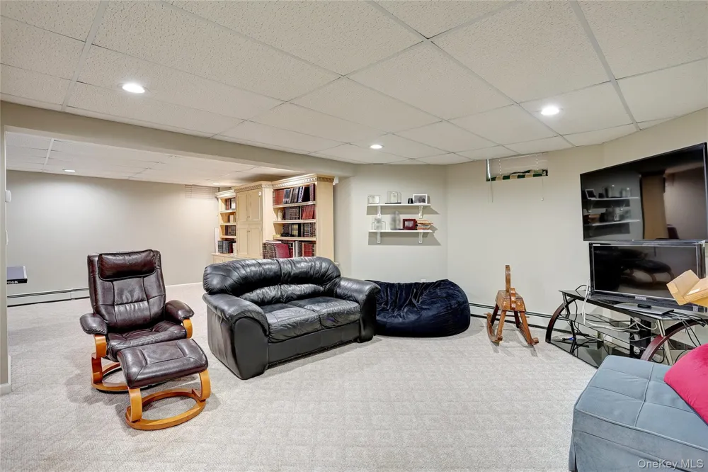 7 Birdie Drive Suffern, NY 10901