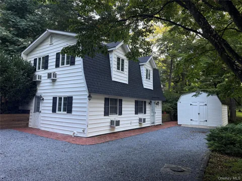 70 Rinaldo Road