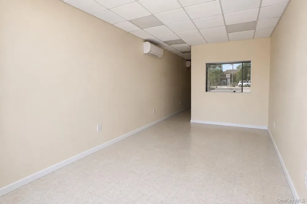 681 Hempstead Tpke Franklin Square, NY 11010