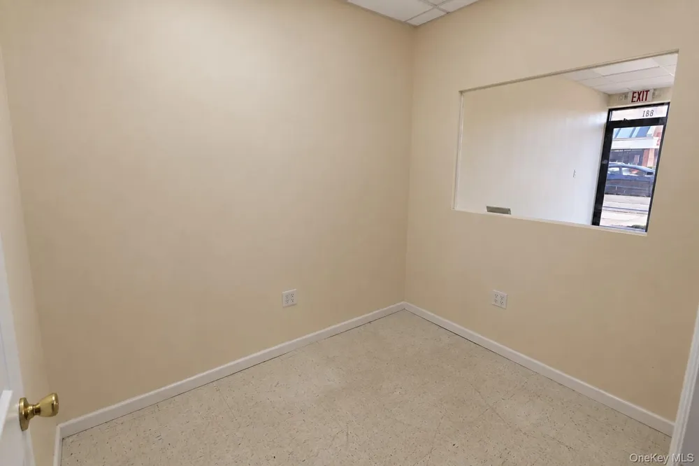 681 Hempstead Tpke Franklin Square, NY 11010