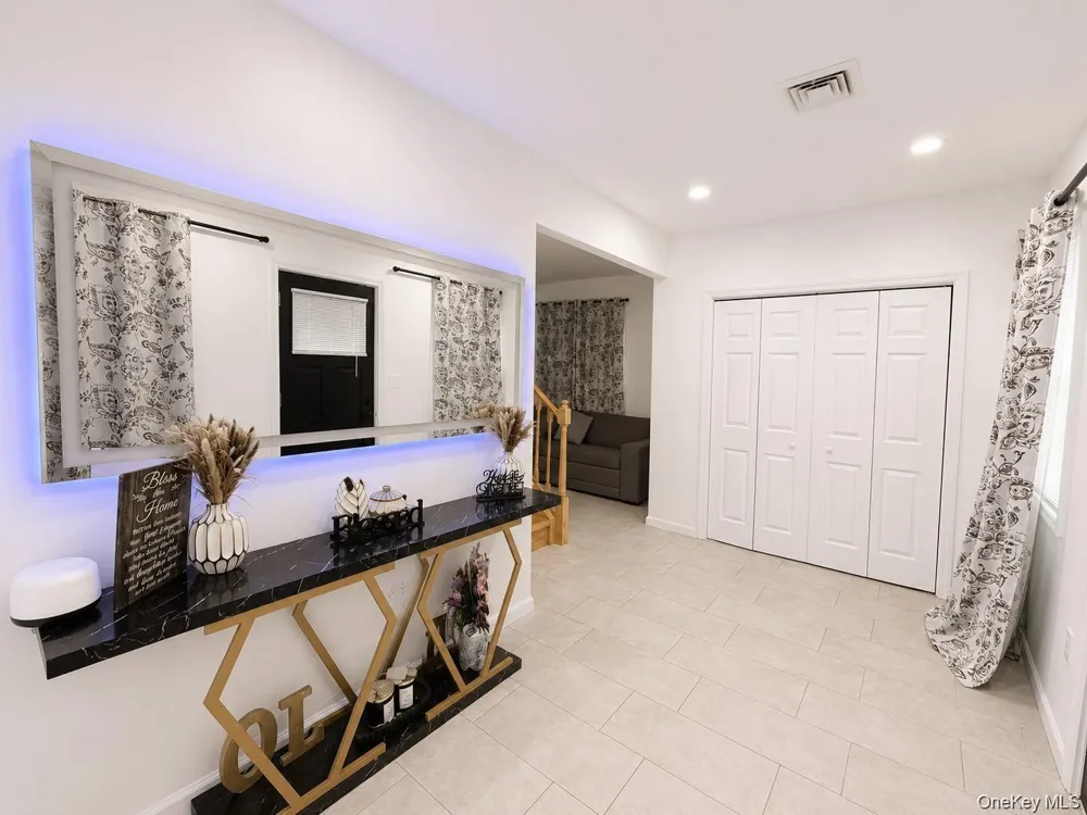 130 Elizabeth Avenue Hempstead, NY 11550