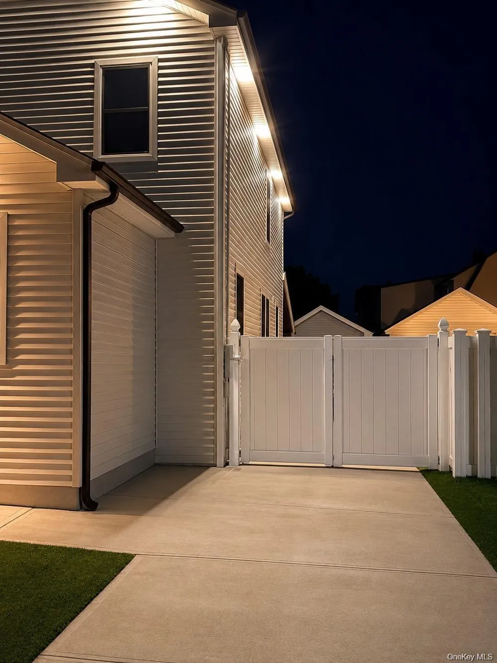 130 Elizabeth Avenue Hempstead, NY 11550