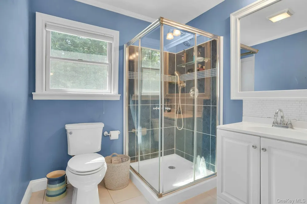 41 Cedar Ridge Lane Dix Hills, NY 11746